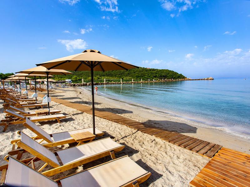 6BB6266BA2AA637C0F47AF25E93806C0