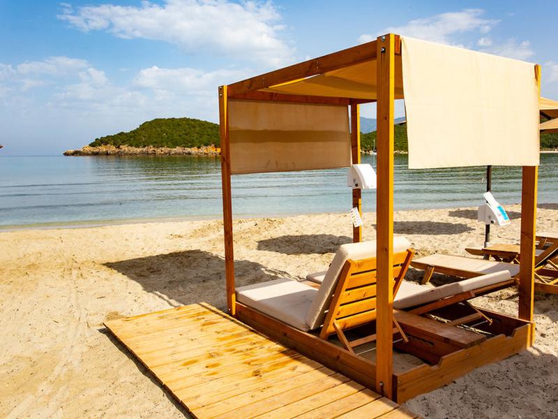 C02A17872F5D7086B050015F2E76390D