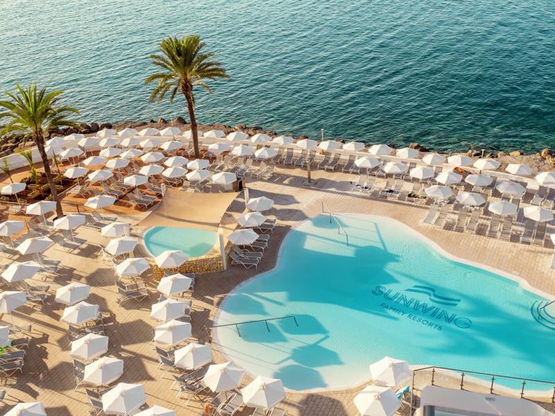 055FC7273C0B00E53C595A29AE1094A6