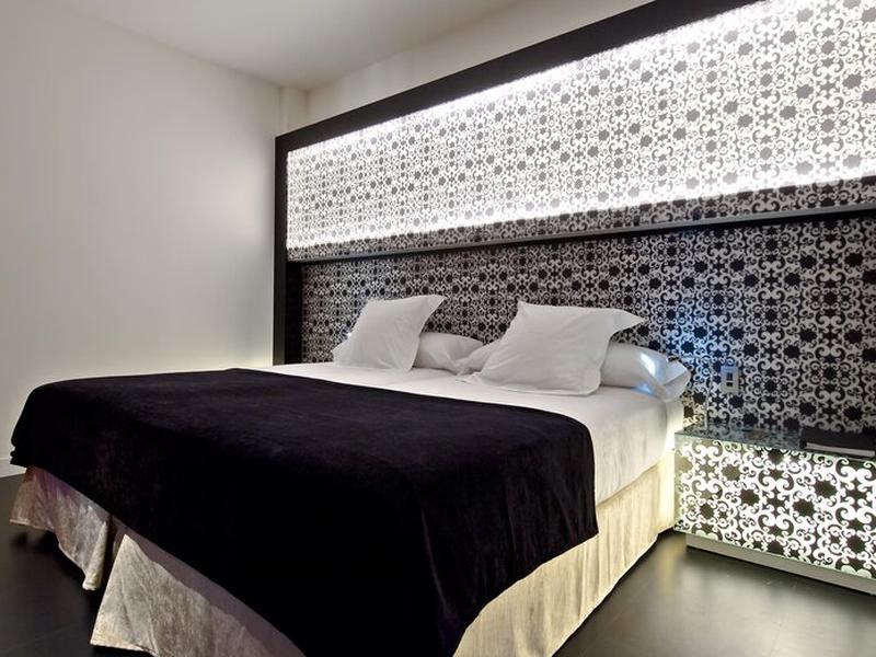 FEDAC62A8D4AC29F362BD74F11564230