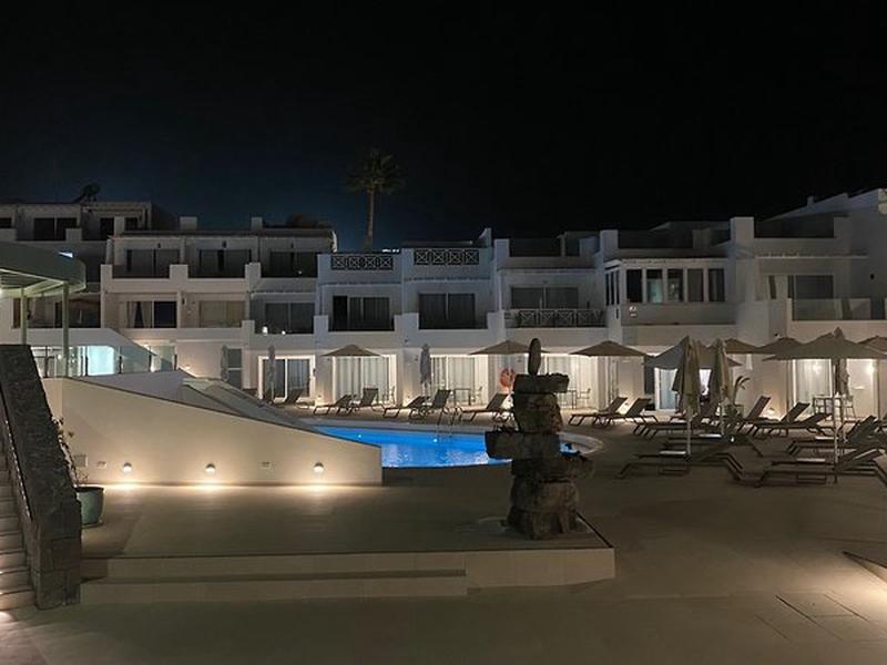 2372D45B021367C6B3268A3216C73ED4