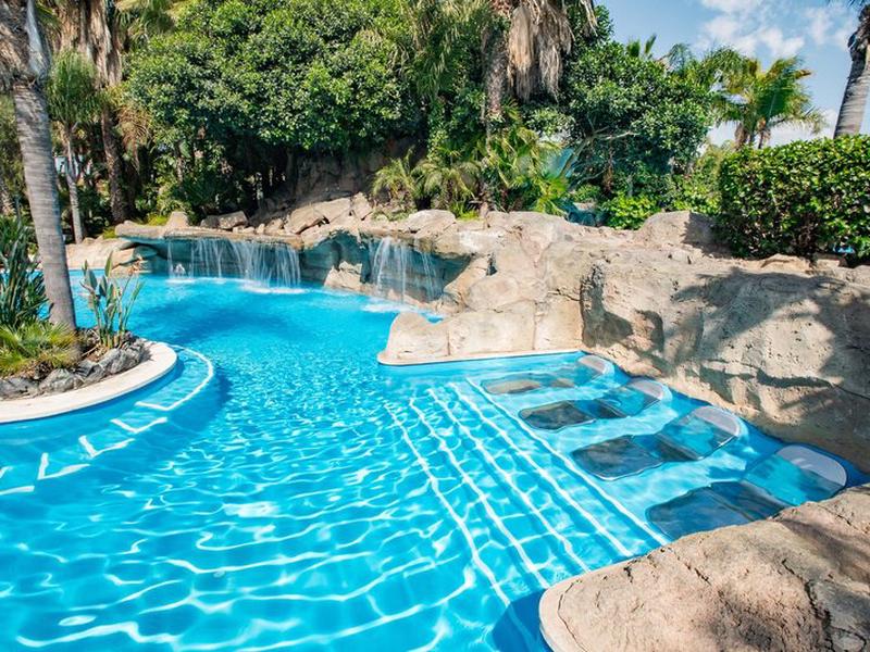 CF69F8641126085558EC94E5EB4D4270