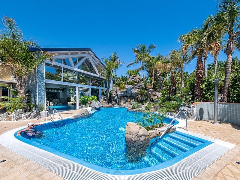 0A1B1CAD97DEFBC2194DE39755CFE750