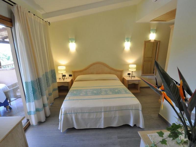 21D95B9FE44E9CCB97665CFAEF0356D4