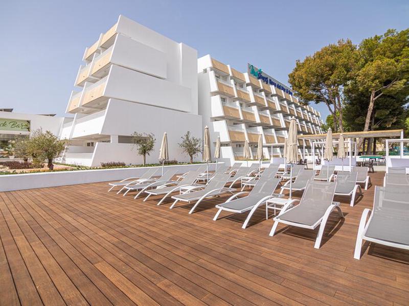 0B992DB7B69F55F1E73E612D05368C7F