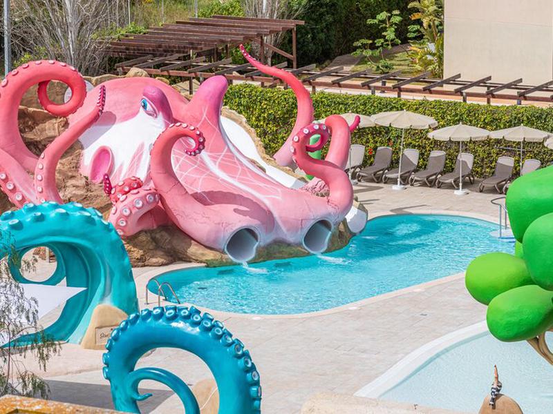 467AEA920606C91EC35B8FC6E7339BF3