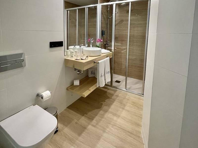 6EC7925AC93942EDDE7998B0D03E1329