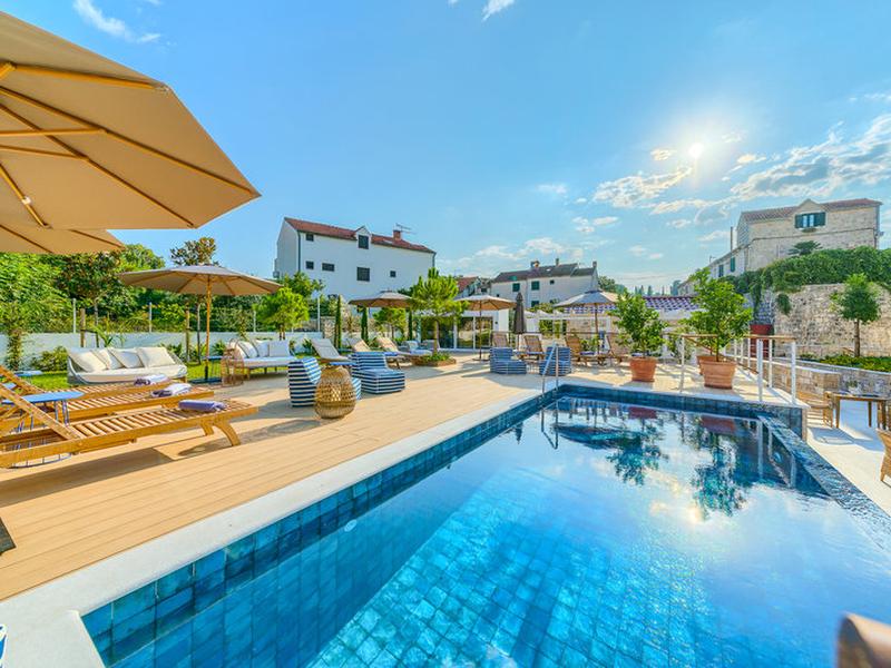 AFABAB429C66008BE7872C53E5872A53