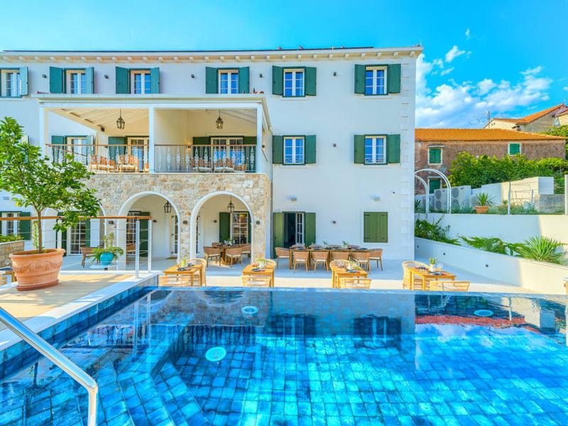 D8D288D53EE30D303AB407D647E32F47