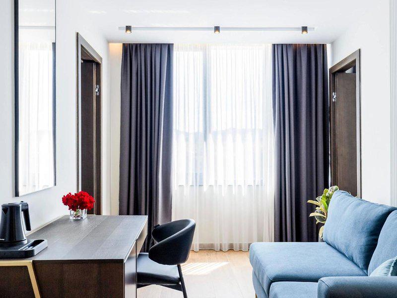 3758A2E6B0D01150FDD65FA994B2C47A