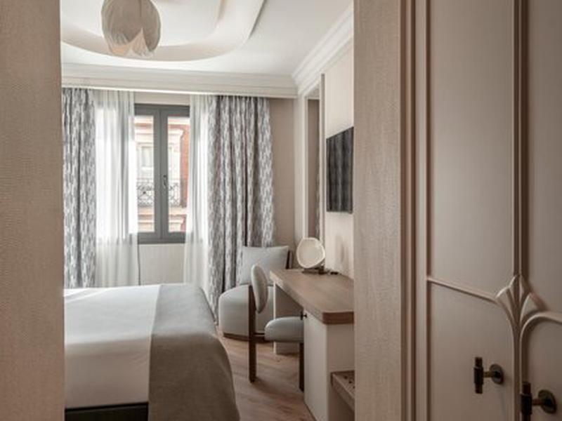 1843AACF110CFC3EB6F9EFA5B583C709