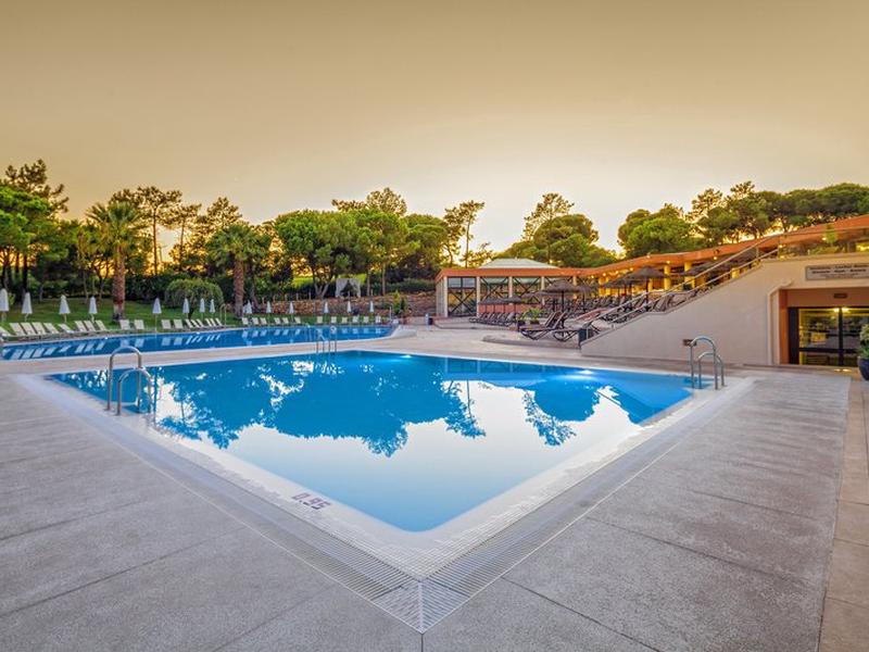 A51C006D18AB22F2D715D0BEB5B5EF55