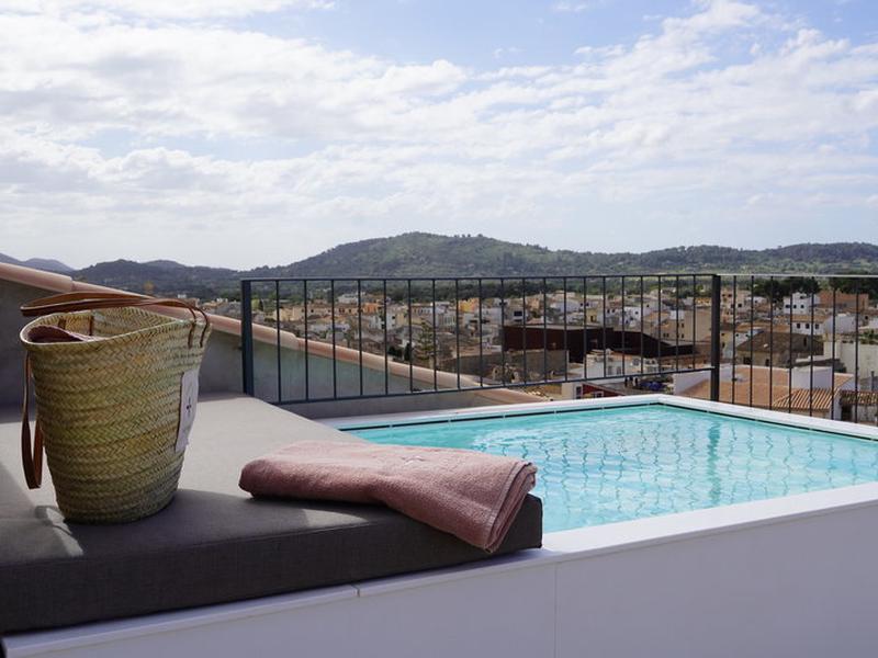 CE04AF3C6D4E0B9EACCD44E57E67985F