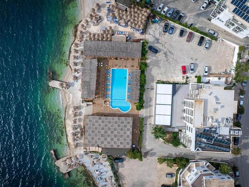 778EA350F96F6F8A8DE90095AA8321C7