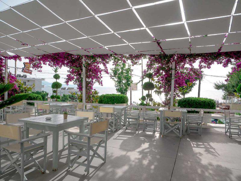 298306E8CF3654BE4FA482C043AF18A8