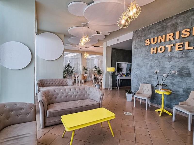 F1B8C7C16100F0F9588FD55A94A72836