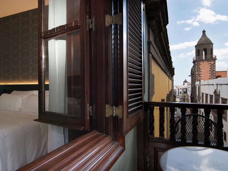 BB2149EE9E01D049F90227D14CDA1A7E