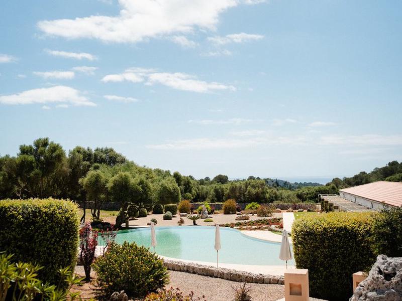 4DB155B7C68EF8C071937D5764FA12F6