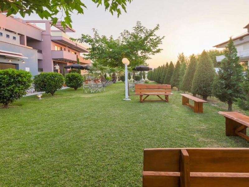 CC9A0EF9D5647326862BFD0E0042BA76