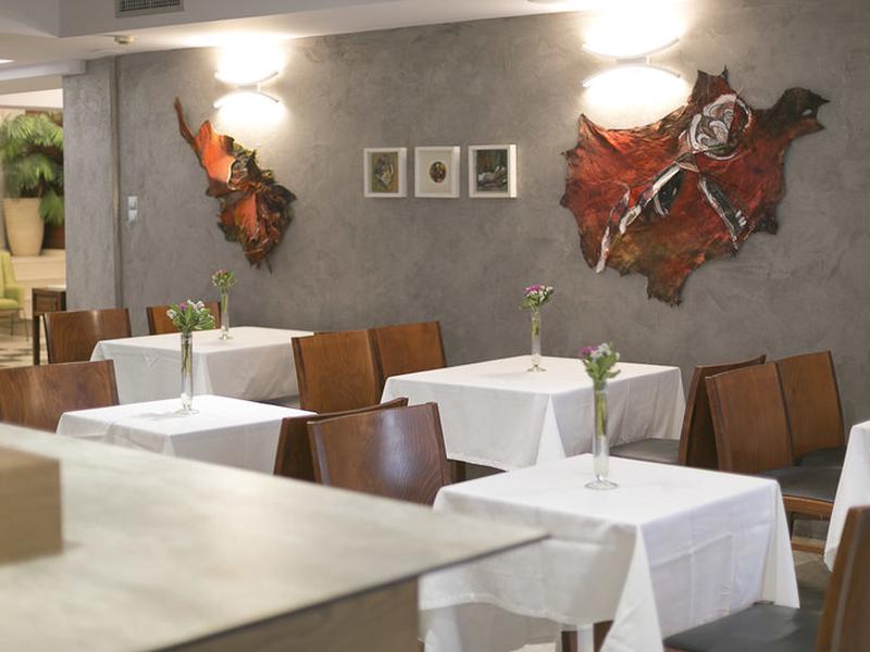 F198FC1EE7A00442F6E80B765BFA95B8