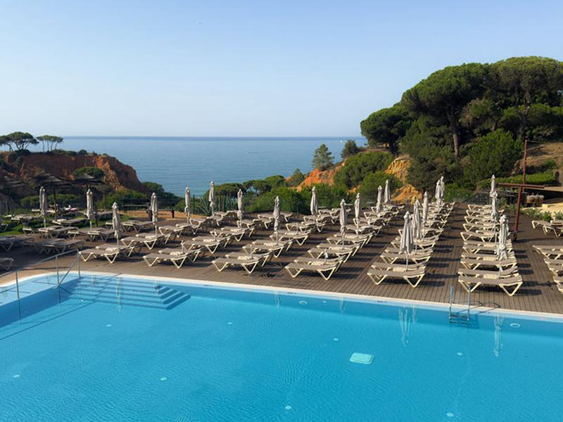 F29BA3944BF826EF4028DCADBF309BD9