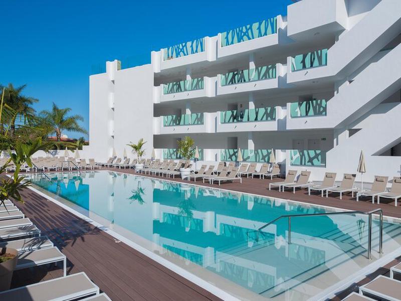 517B66DDE9918A5F5E9EE53B17DADBDC