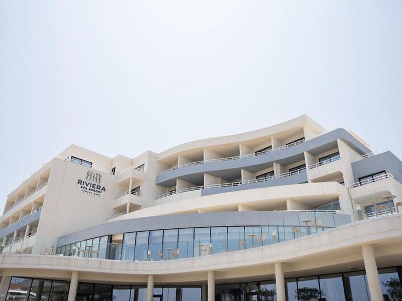 D01657FAC024F53EC12E79C49689BD13