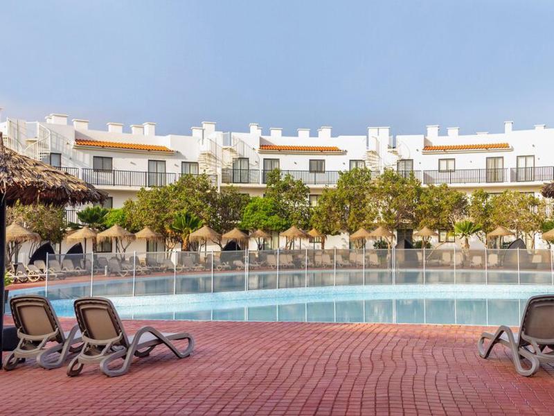 48B3D83237D40252C2362B2F0B010E46