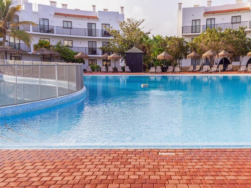 D88A50F0DFCE7B98D4AA5959116E6C43