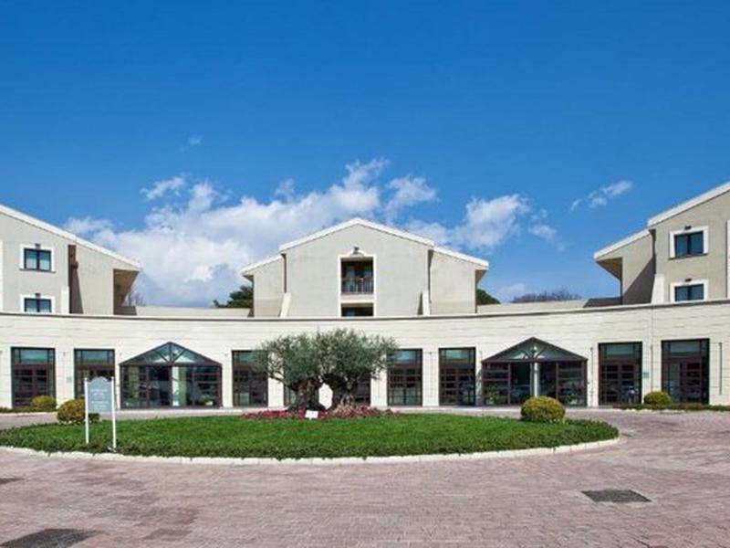 5D6982B897B76A4E8CC8FD261A7D9B6F