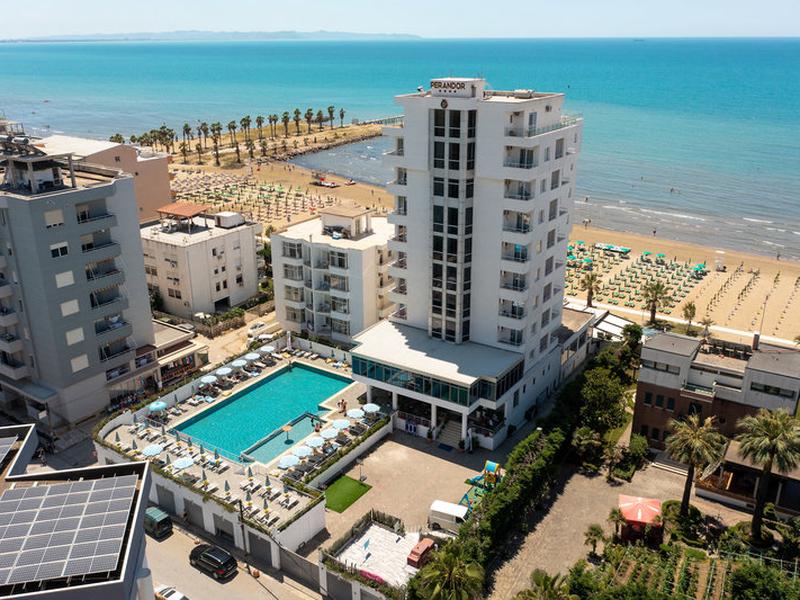 Perandor Hotel