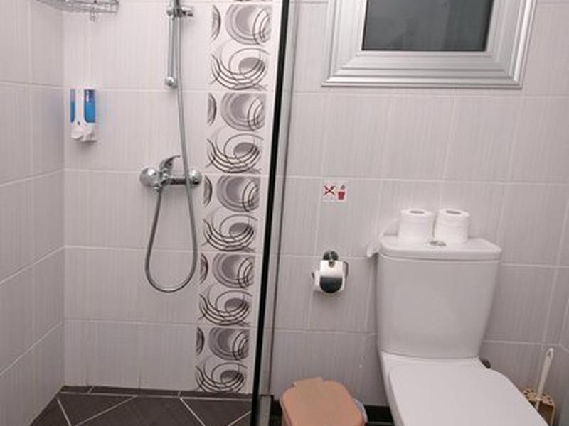 2C21D0487C35438D66FC9F602B4E5B5D