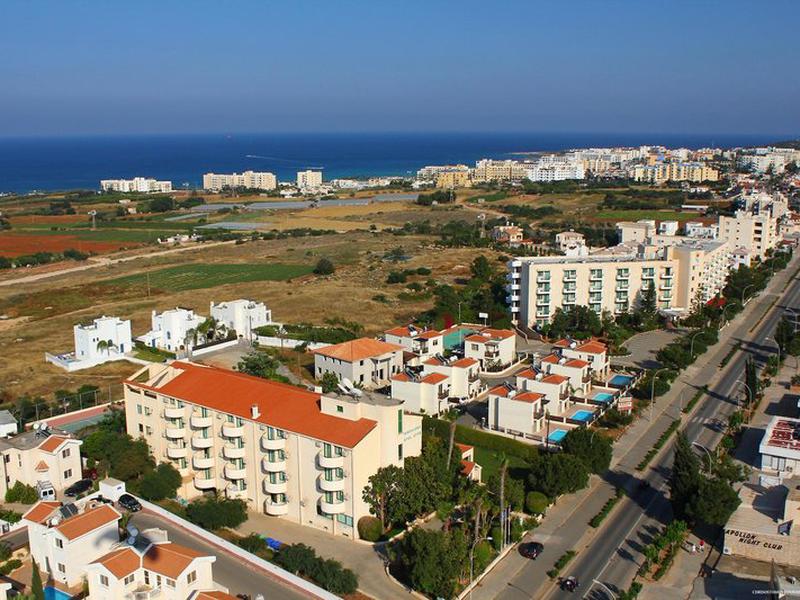 FD7C41D2CEA6935BD9A9D9CDCAFACE93