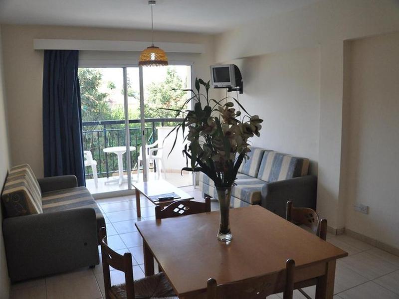 6BB2161714261F6BFEE7A789F8DBF91D