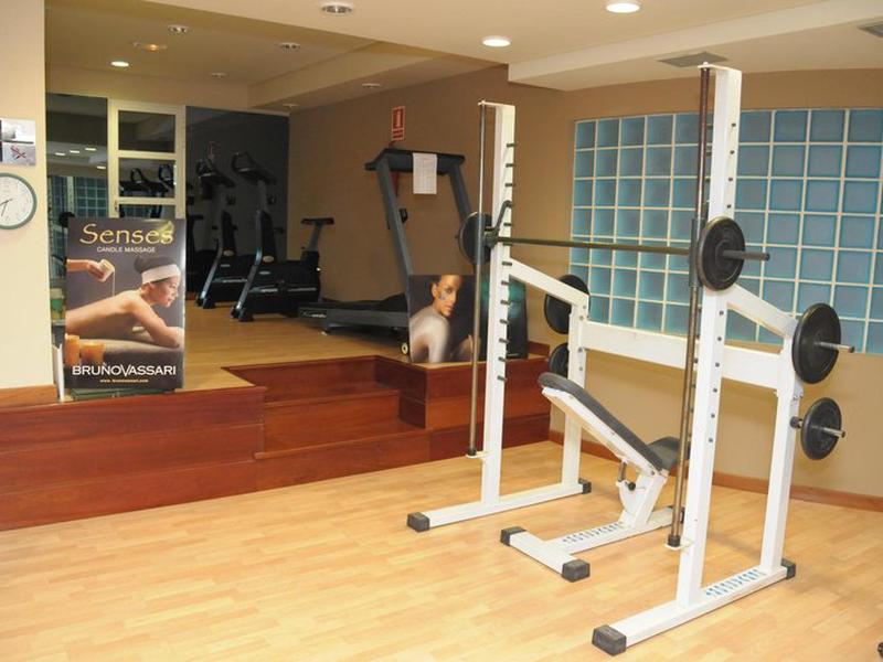 93B84AF3CB87D1B5D1E153AB217F9A5F