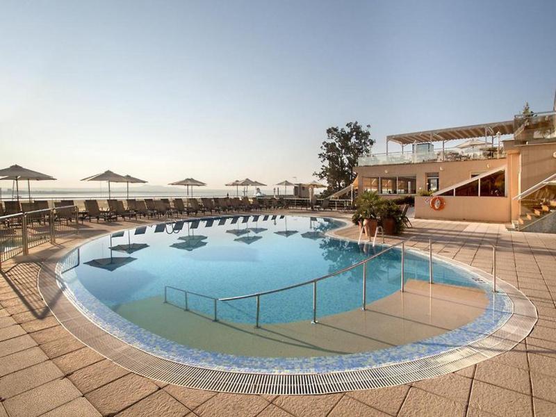 5BE6E3FF1F2B8FFCEEBC44E4475FF648