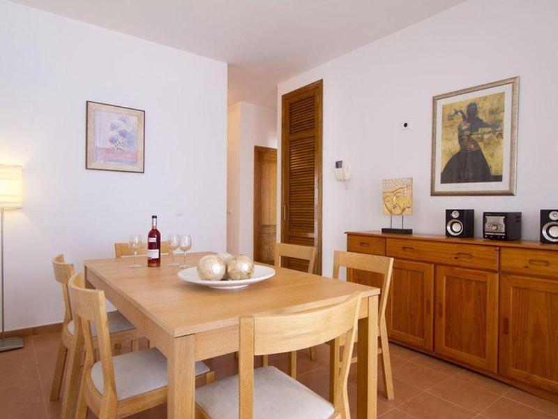 85E9BFA37189442088E2E7BA3B66E381