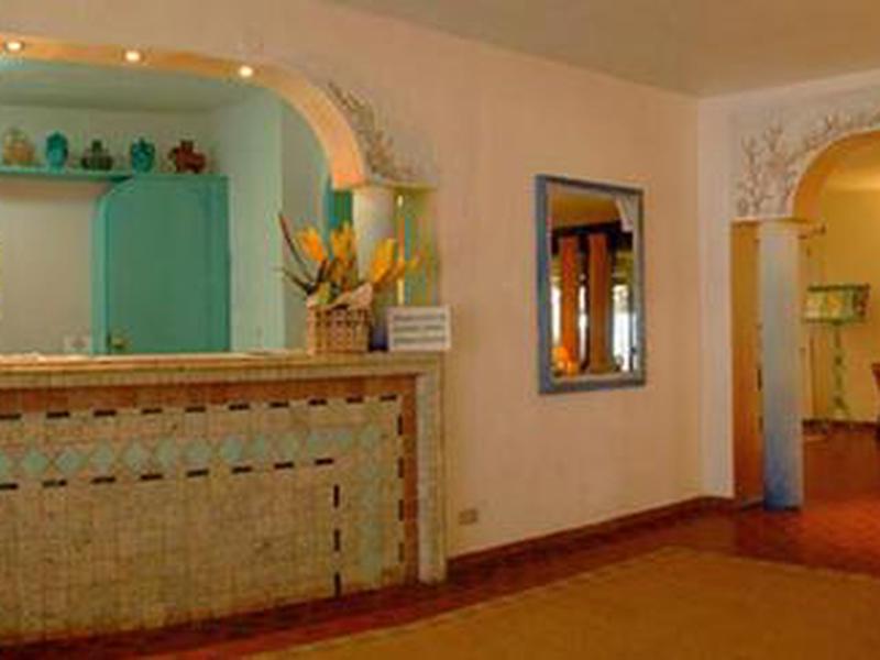 19D4CF28AF4FE041C638AB0DAE62D38E