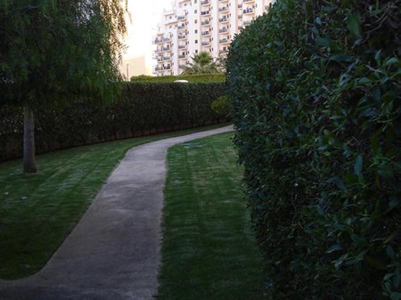 2140A2D12FFE581BFDAF7979DE066AA8