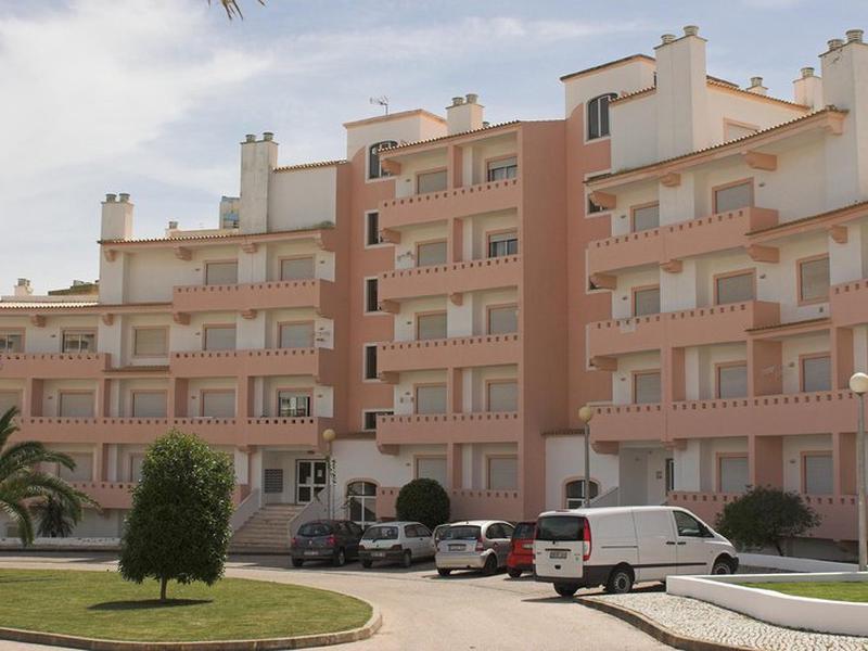 28AAE2B6EF8B67ECA113787BE22F04D0