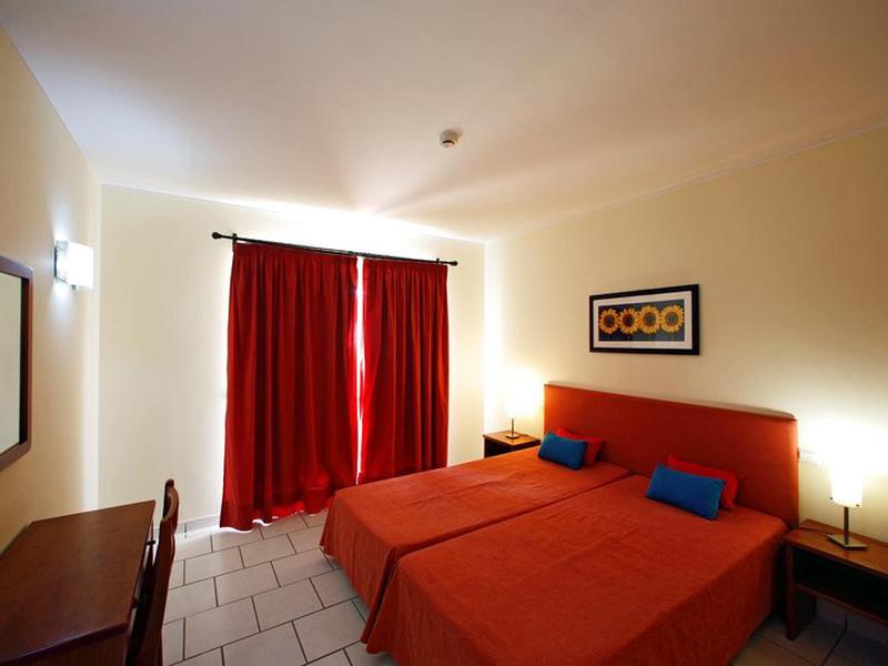 DEFFE3F1E3096EF483E43F8B2CA4EFA0