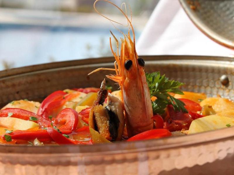 E5F6DA4DAE142242709E53472C3D2A9D