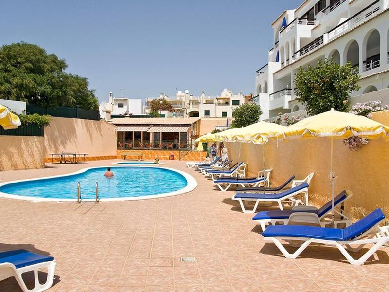 FFD1458E3D7B28062EBE45745F301129