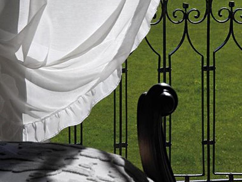 E10BE736A0D34E453DE4C047054DFA25