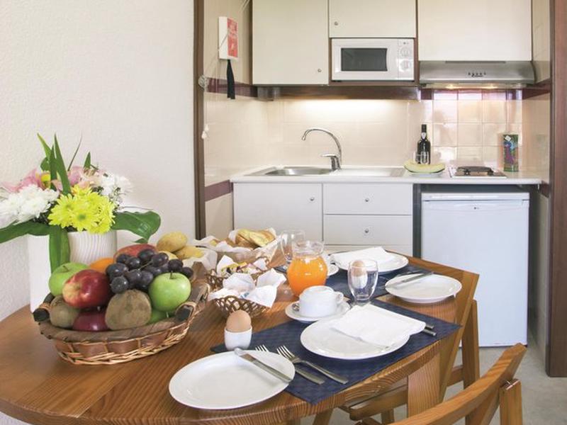 45F8476C292F72CA81EAF1550A16A348