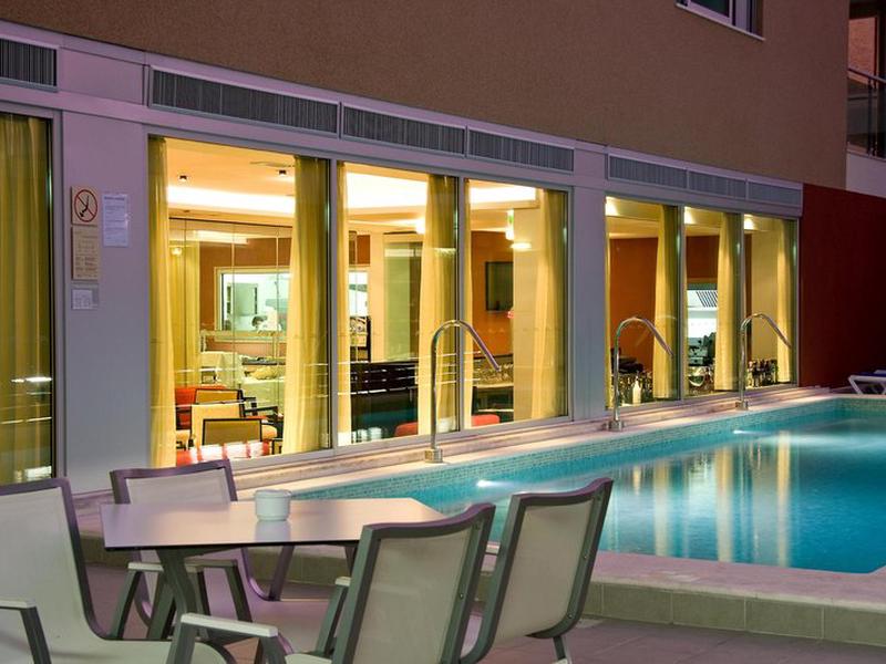 E1E5E2FEBCB97A1324F65DF82BD5BEE0