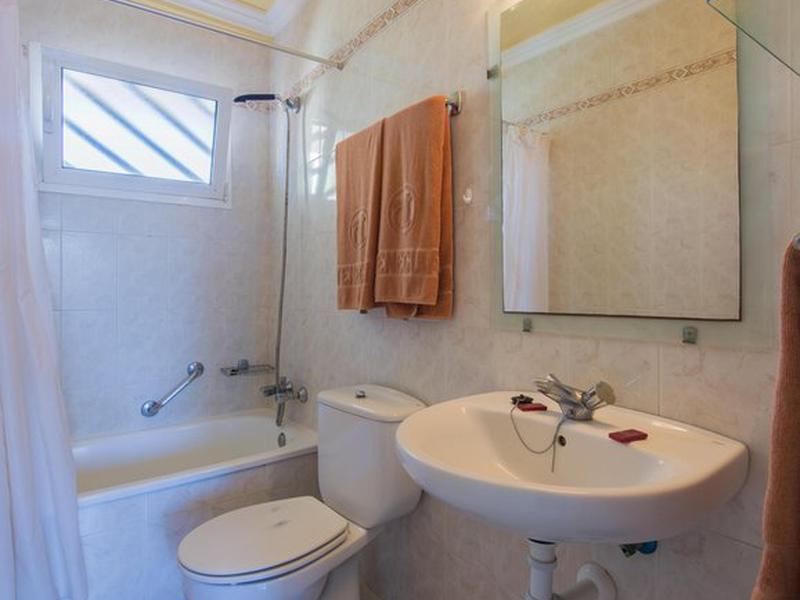 892480C9581A048AE42DC1BE5C5172C3