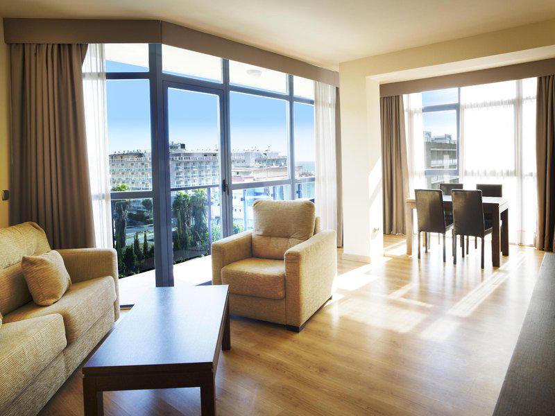 42ED979C97BC4EF79C592E63396B8052