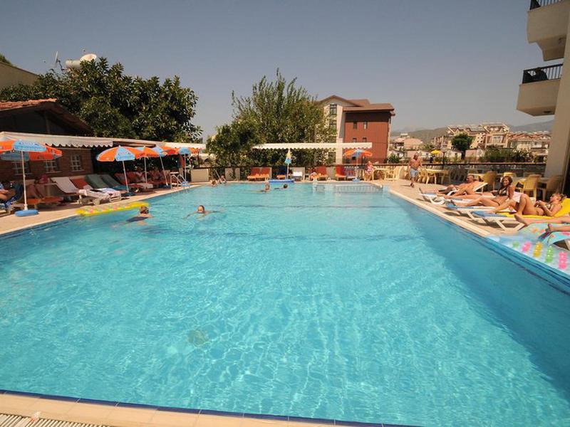 FB81E852C8D2FF8CBD9D2C6A4FE32929