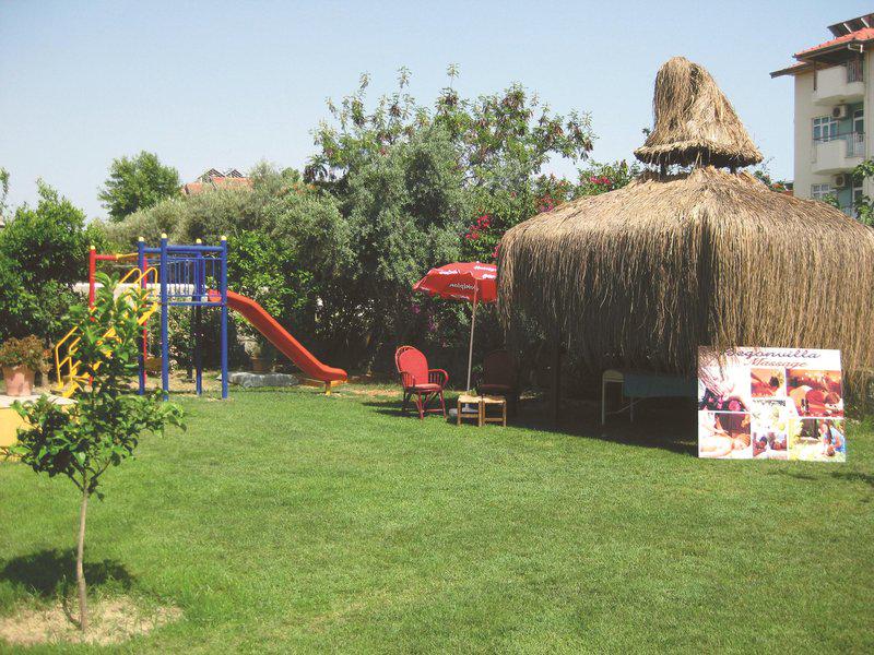 EBC047B9F6453D9A0AFE13A5C152AA57